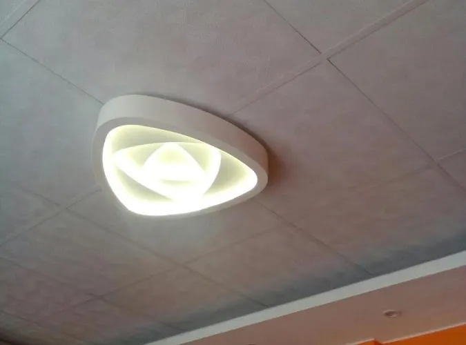 диана дик 호텔 키텐