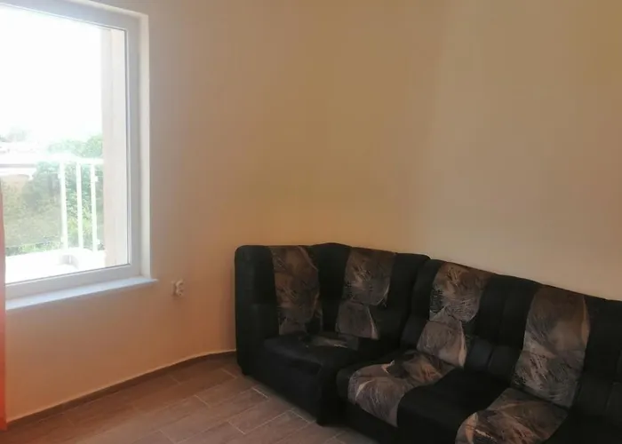 диана дик Hotel *